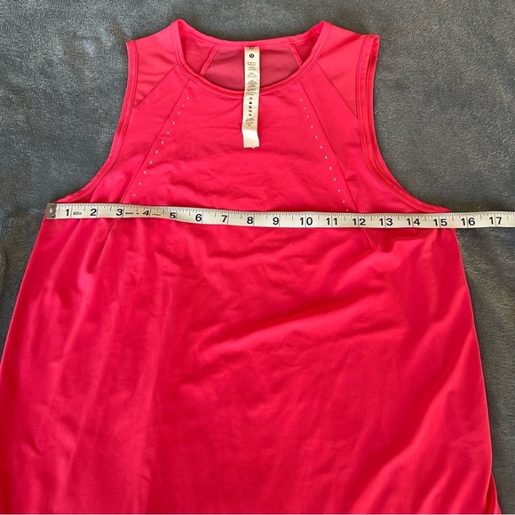 Lululemon Sculpt Back Vent Lip Gloss Pink Tank Top Size 2 - Picture 13 of 13